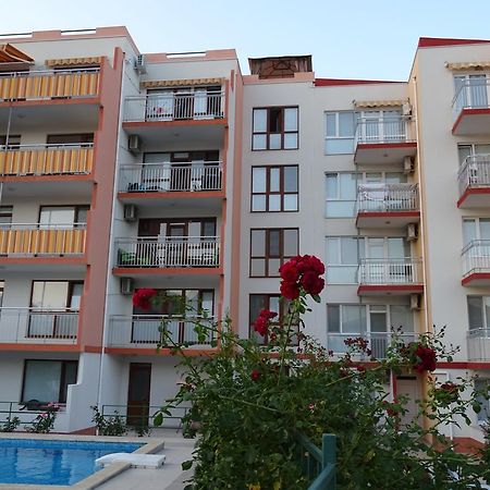 Apartments In Lotos Complex Kranevo Kültér fotó