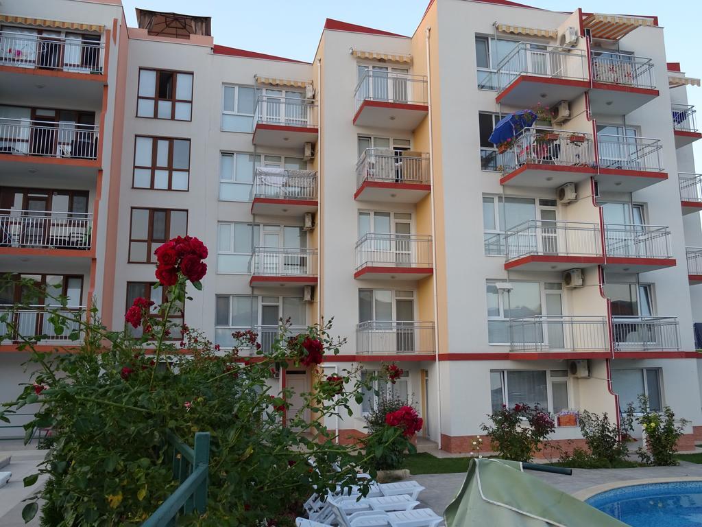 Apartments In Lotos Complex Kranevo Kültér fotó